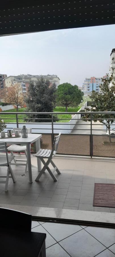 I Meridiani Montesilvano Marina Esterno foto